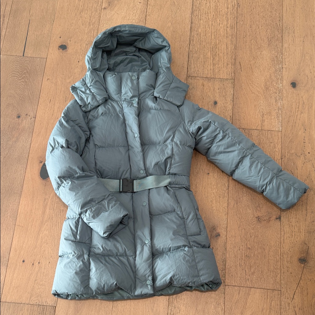 Lululemon Tidewater Teal Wonder Puf Jacket